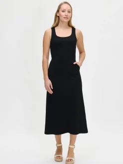 Nanso AIDA trikoomekko -* Mekot