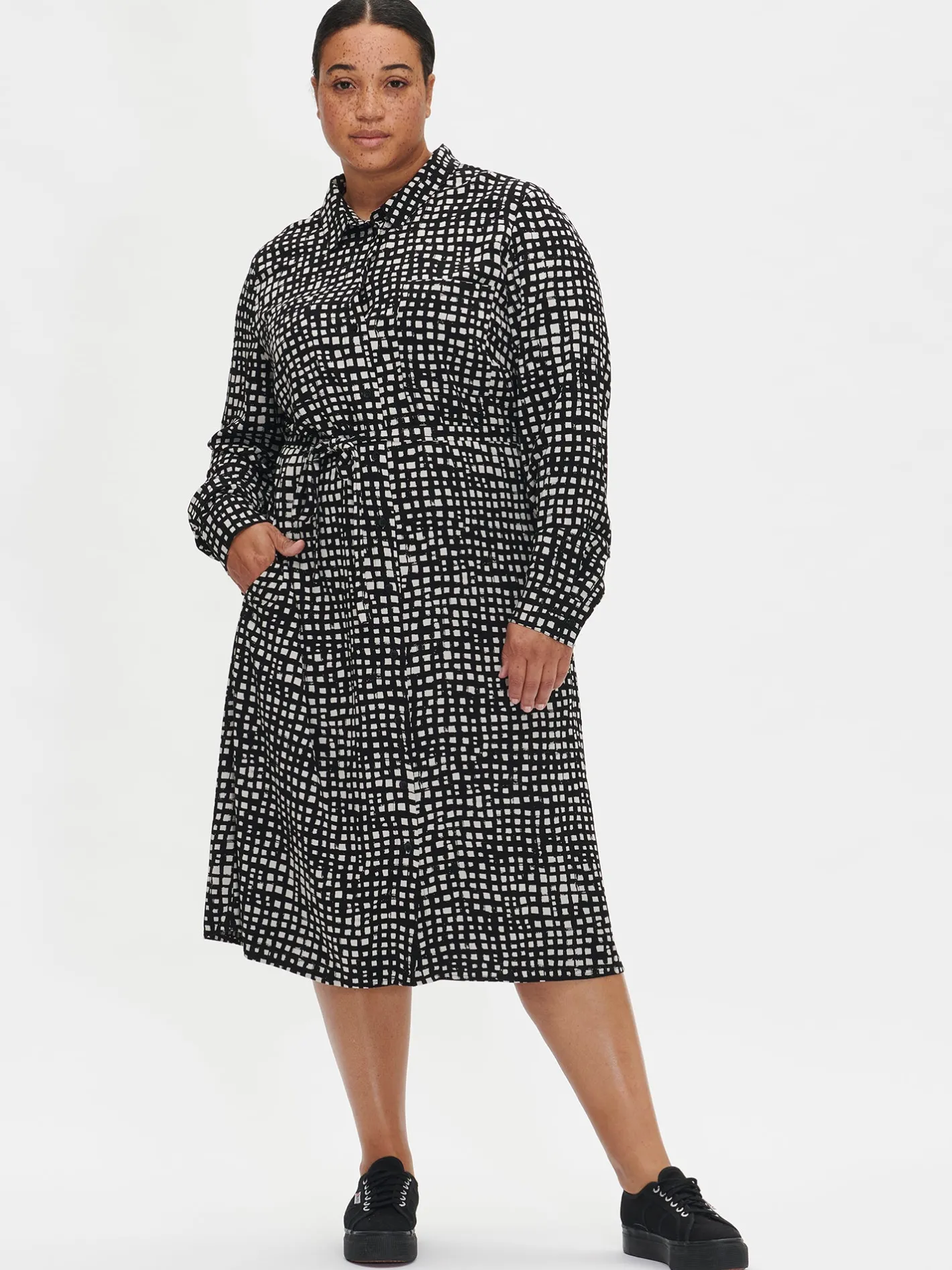 Nanso KARMI paitamekko -* Mekot