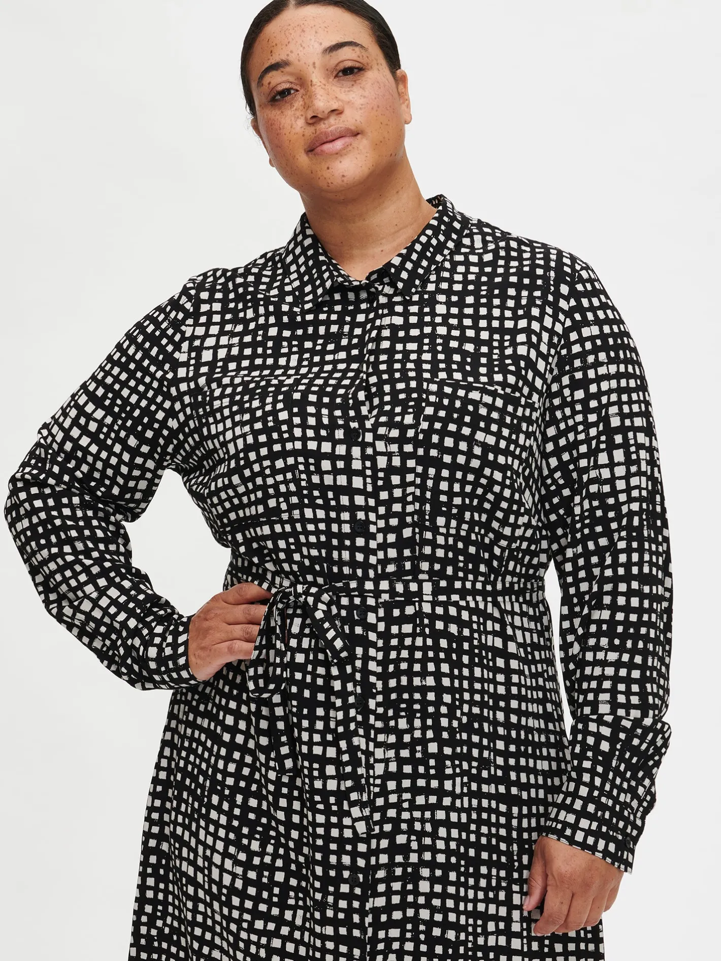 Nanso KARMI paitamekko -* Mekot