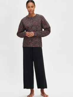 Nanso LEHTO collegepusero -* Yöasut Ja Oloasut