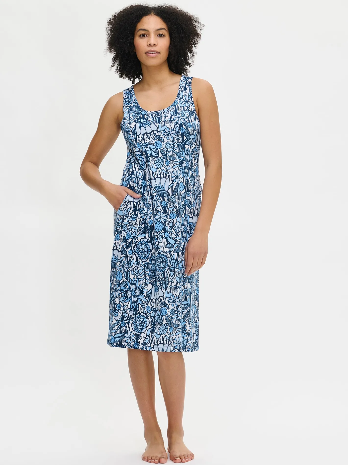 Nanso OODI pitkä hihaton yöpaita -* Yöasut Ja Oloasut