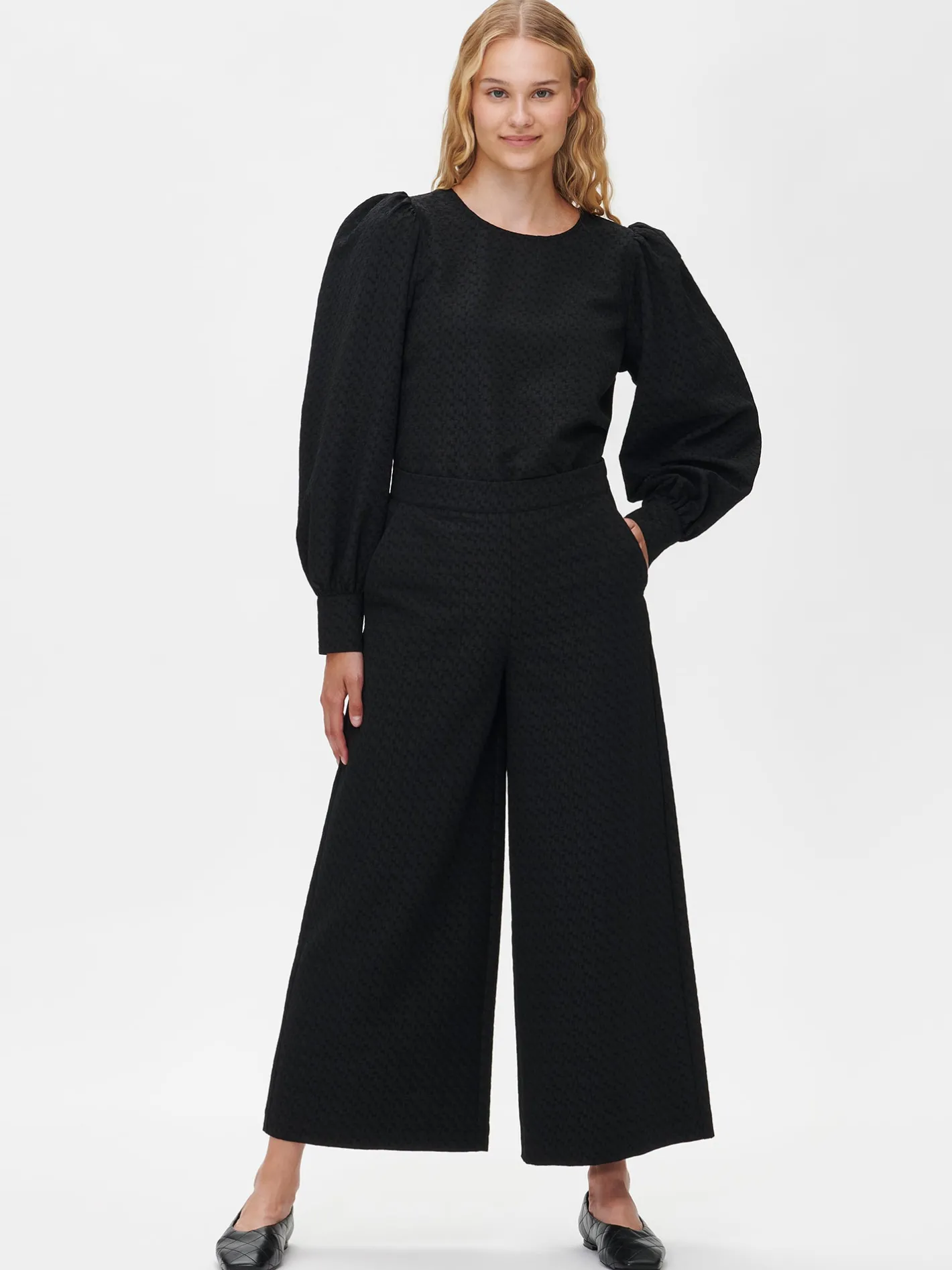 Nanso RELIEFI pusero -* Paidat Ja Tunikat