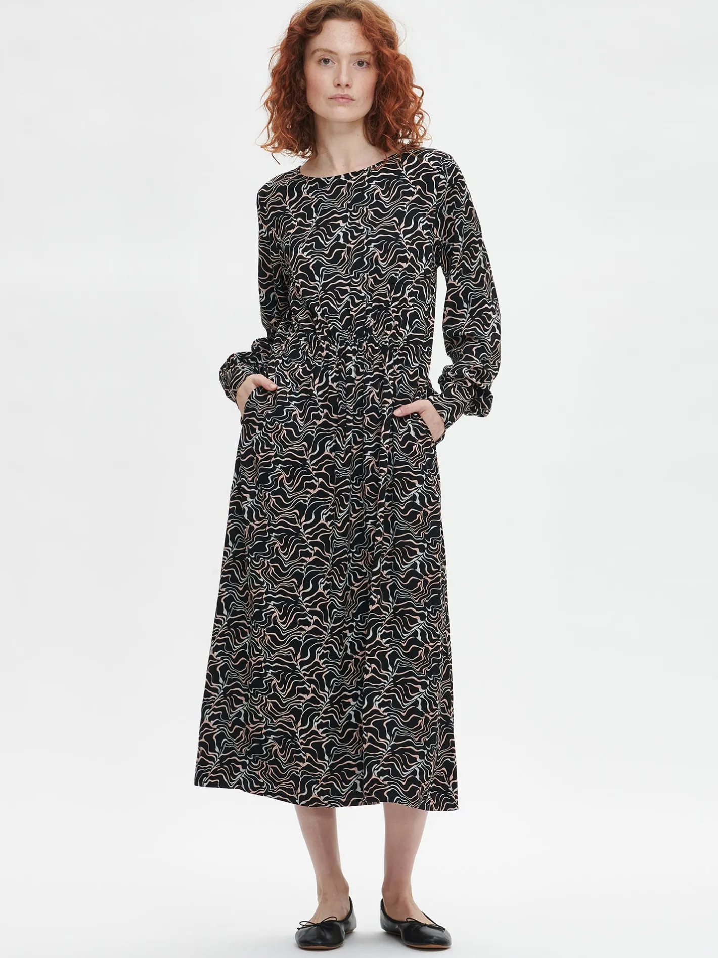 Nanso SARA pitkä kangasmekko -* Mekot