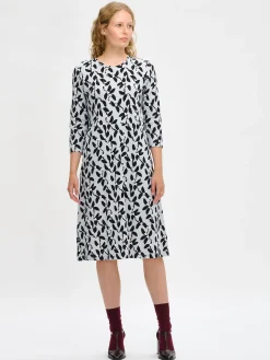 Nanso VIENO trikoomekko -* Mekot