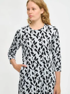 Nanso VIENO trikoomekko -* Mekot